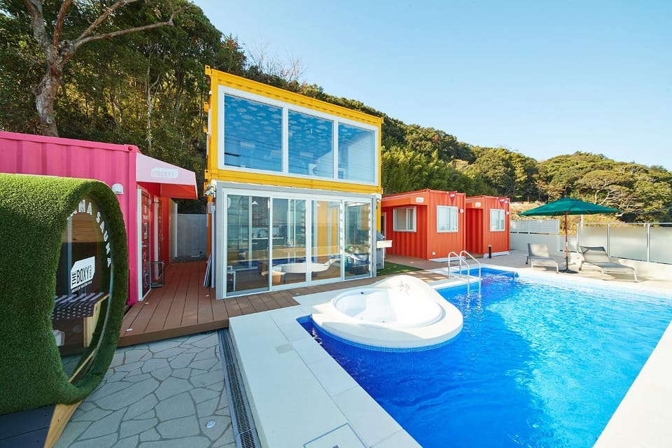 Property building, Swimming pool
