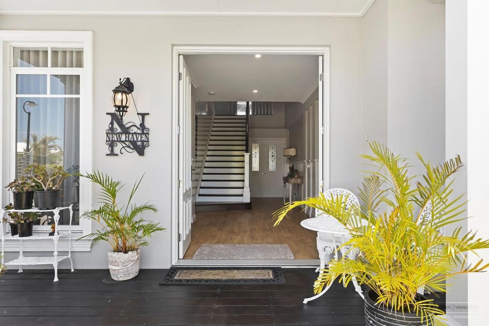 NEW HAVEN - Garden View Balcony Bed and Breakfast in Woorim
