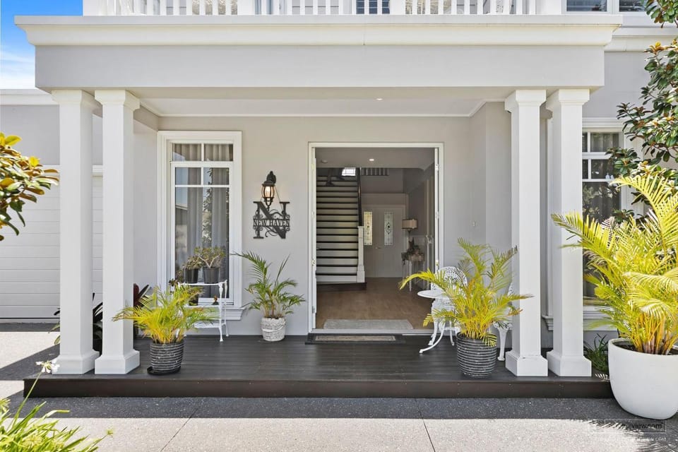 NEW HAVEN - Garden View Balcony Bed and Breakfast in Woorim