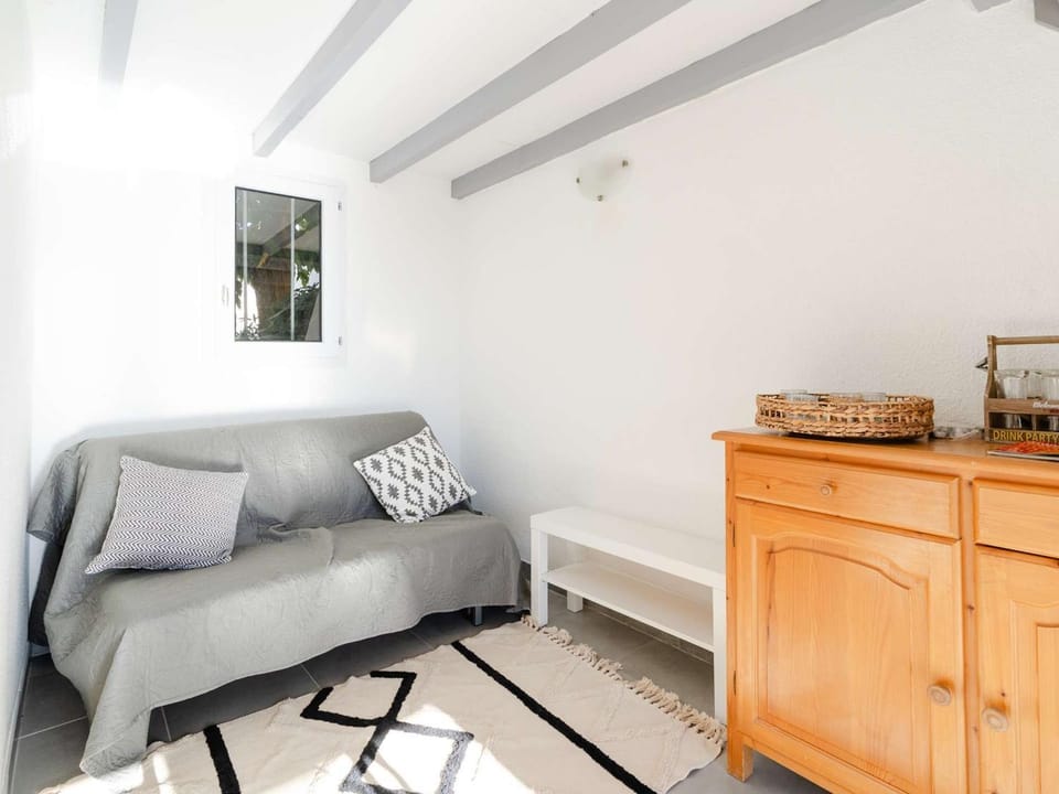Charmant Pavillon Climatisé avec Mezzanine, Piscine et Parking - Près de la Plage! - FR-1-409-247 Villa in Fleury