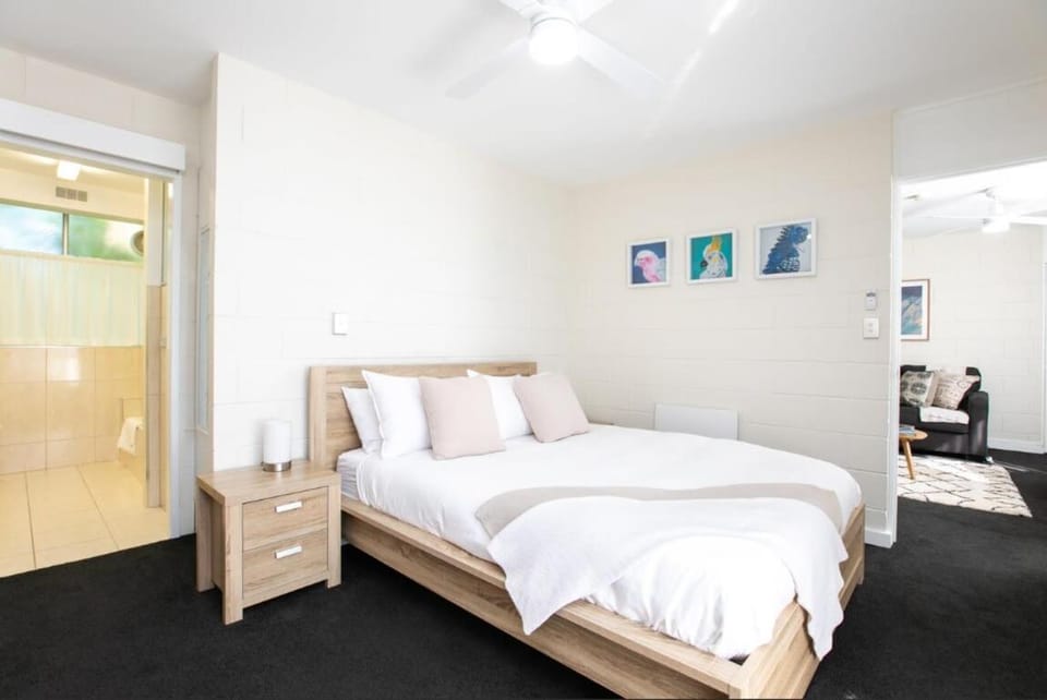 CBD Apartment by the Park: WiFi & Parking Apartment in Launceston