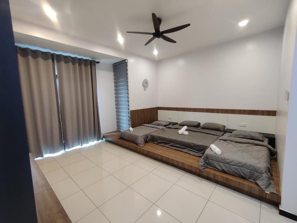 16 Paxs Bungalow Homestay Hutan Melintang by Aloha House in Perak