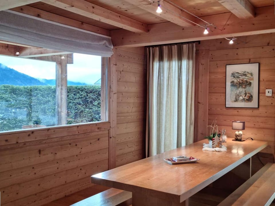 Chalet de luxe au calme avec salle de jeux, belle terrasse et proximité ski - Grand-Bornand - FR-1-458-193 Chalet in Le Grand-Bornand