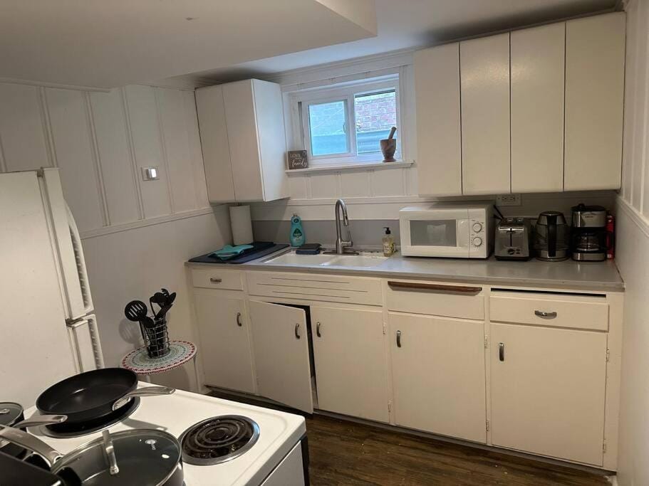 Coffee/tea facilities, Kitchen or kitchenette, minibar