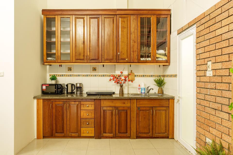 Coffee/tea facilities, Kitchen or kitchenette, minibar, pet friendly, stove