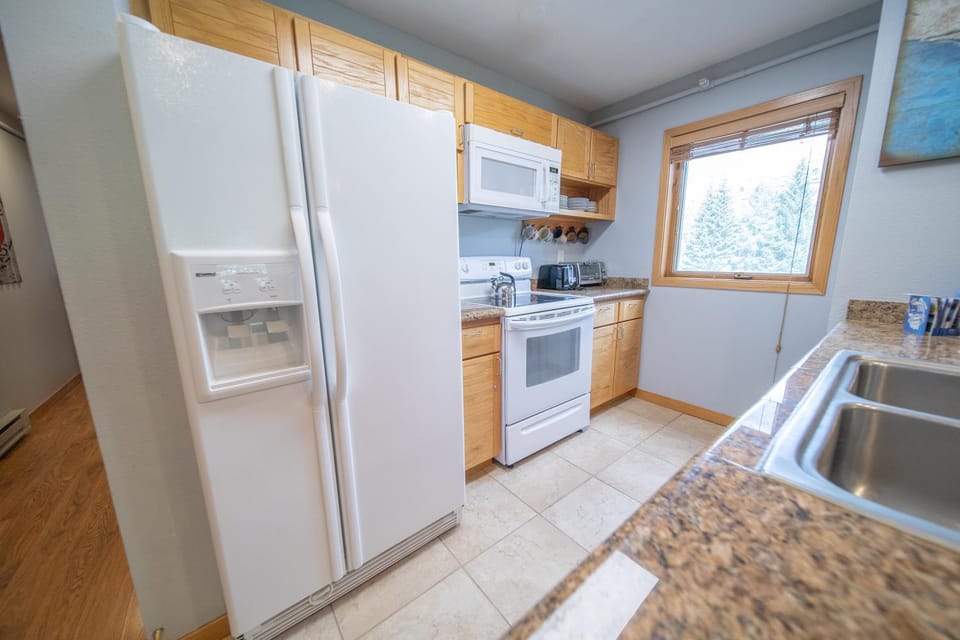 Liftside 201 by SummitCove Lodging in Colorado House in Keystone