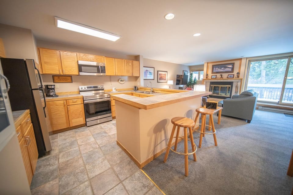 Liftside 20B by SummitCove Lodging in Colorado House in Keystone