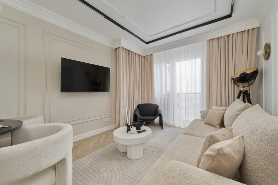 TV and multimedia, Living room, Seating area
