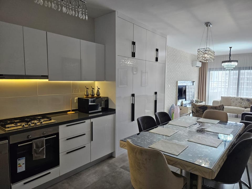 Kitchen or kitchenette, Living room, Seating area, Dining area, dishwasher, minibar, pet friendly, stove, toaster, wardrobe, kitchen