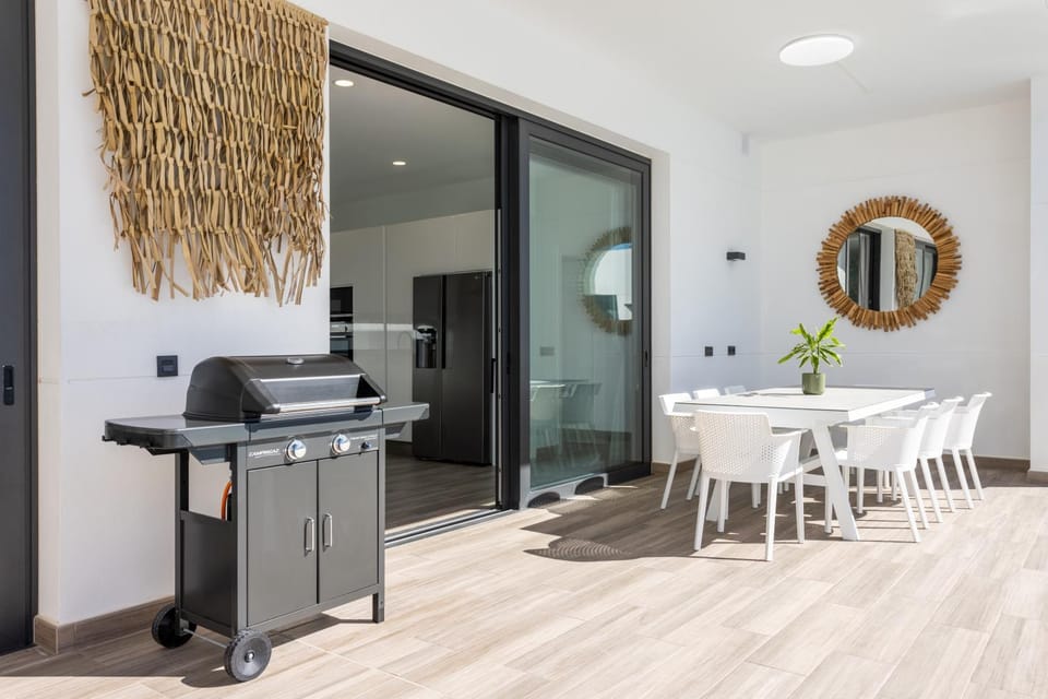 Patio, Patio, BBQ facilities, Dining area
