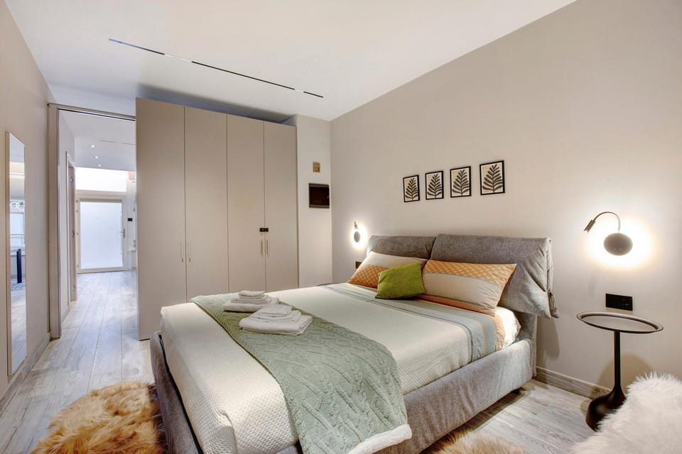 Living room, Bedroom