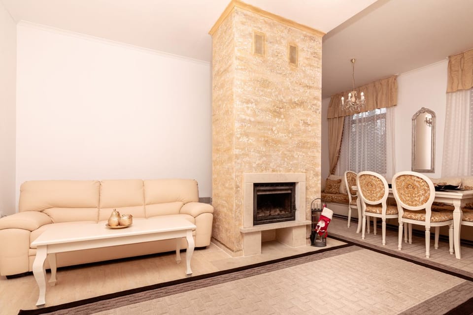 Living room, flat iron