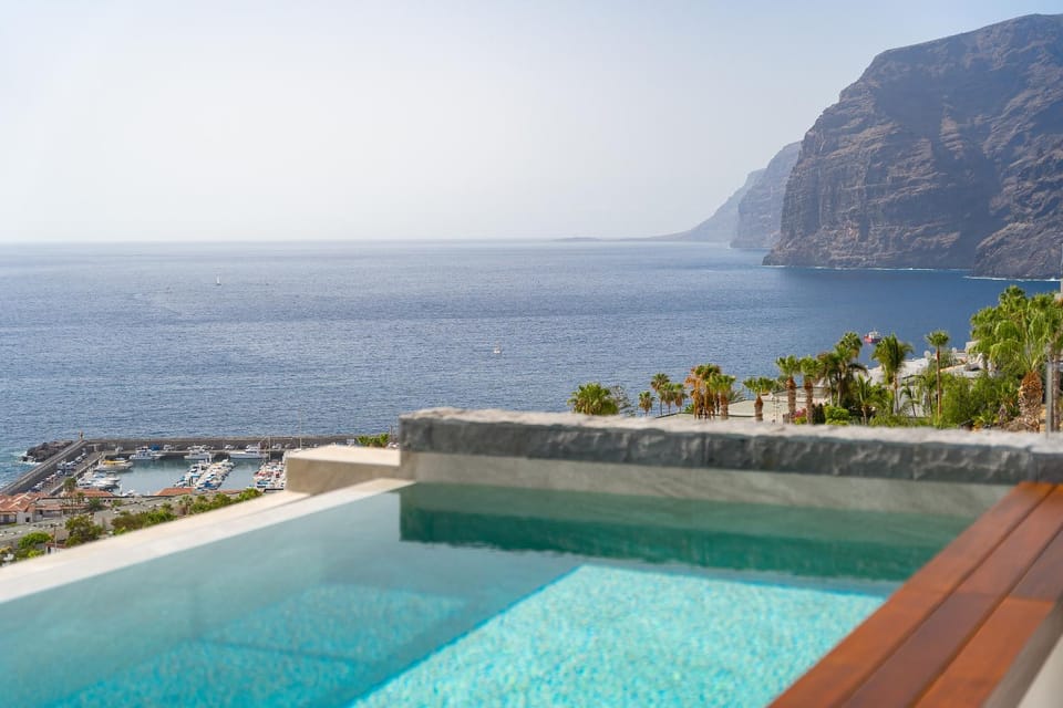 SVB Aquasuites Luxury Penthouse - A01 Villa in Acantilados de Los Gigantes
