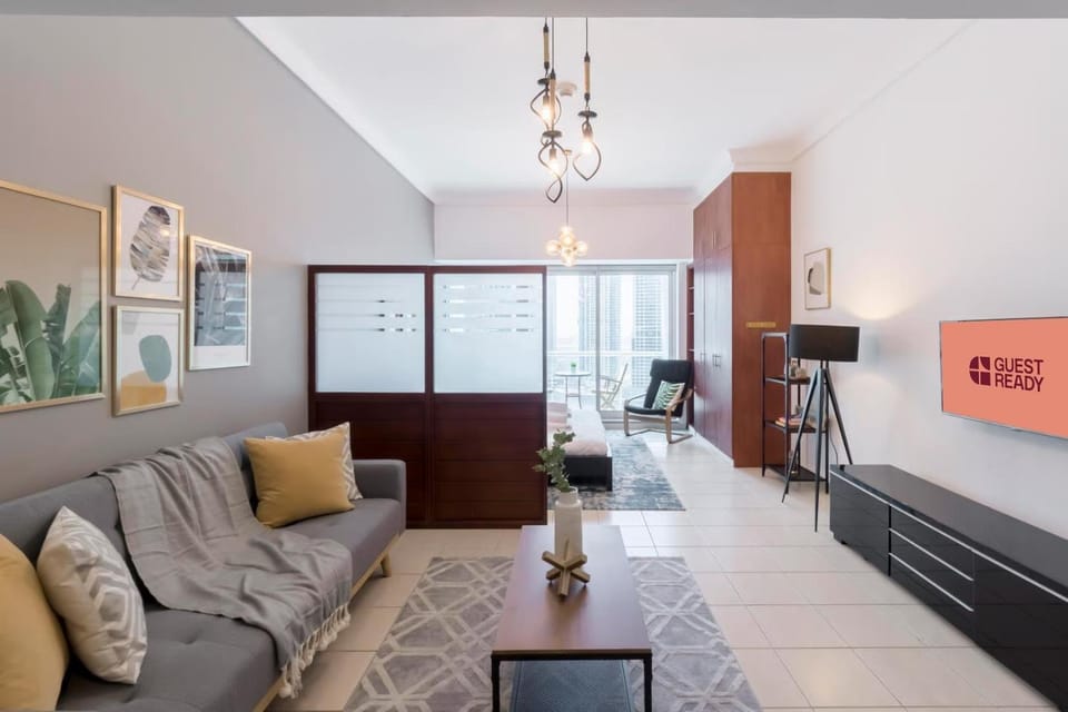 GuestReady - Studio | Lake view Apartment in Dubai