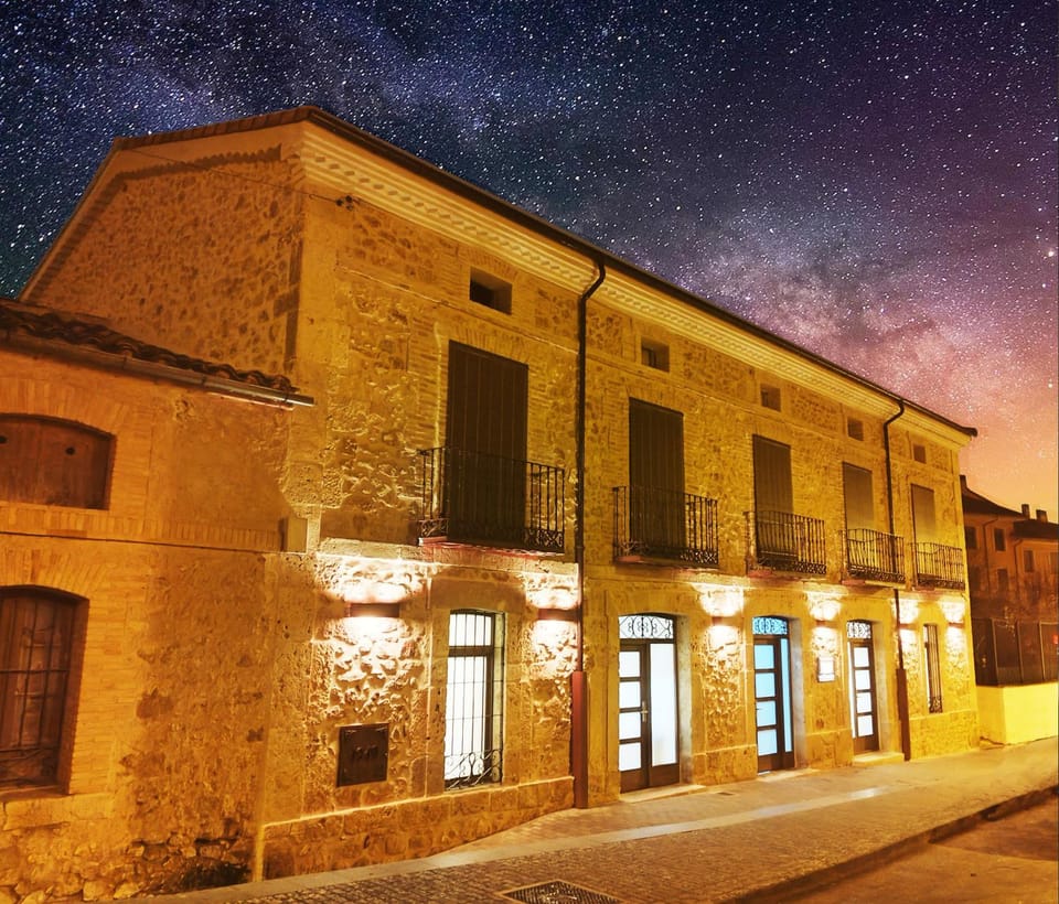 Property building, Facade/entrance, Night