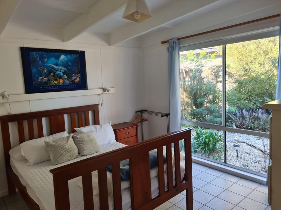 Kookaburra Lodge House in Loch Sport