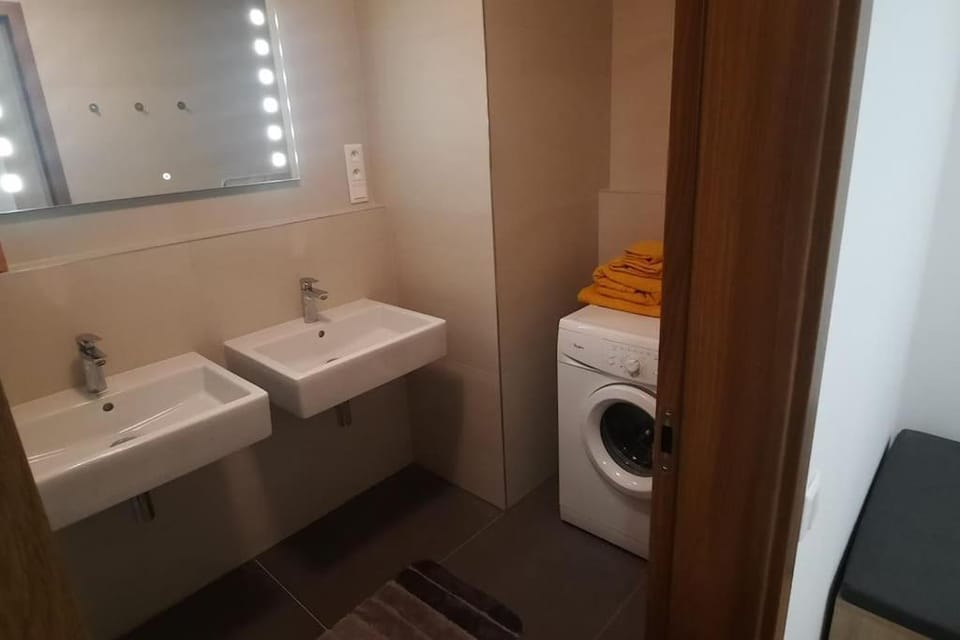Sky-park Flat&Parking Apartment in Bratislava
