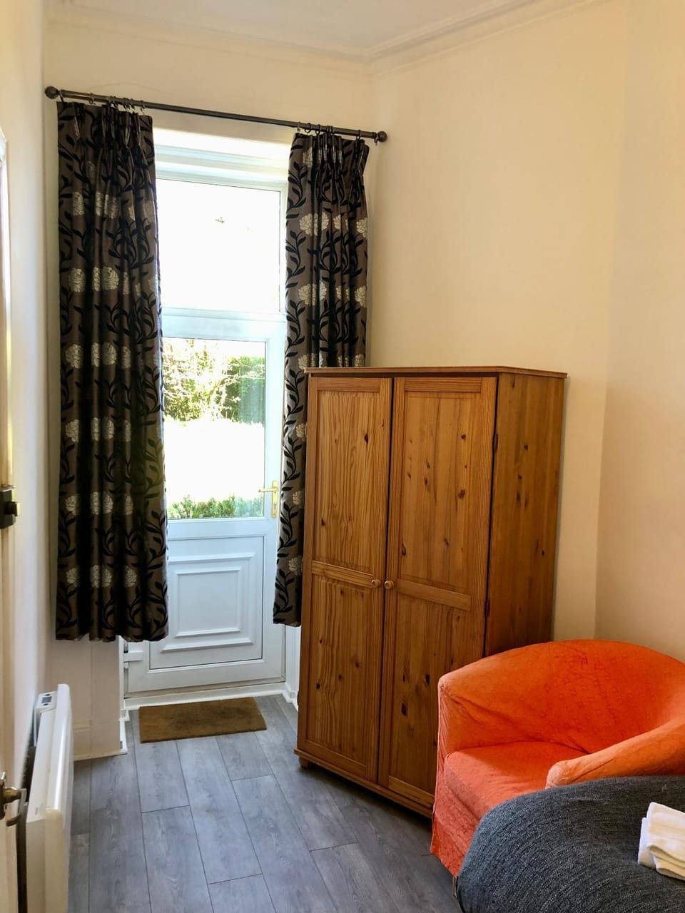 Bedroom, wardrobe