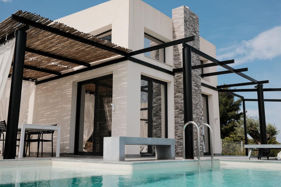 AELIA HORIZON VILLAS - Corinthia Villa in Islands