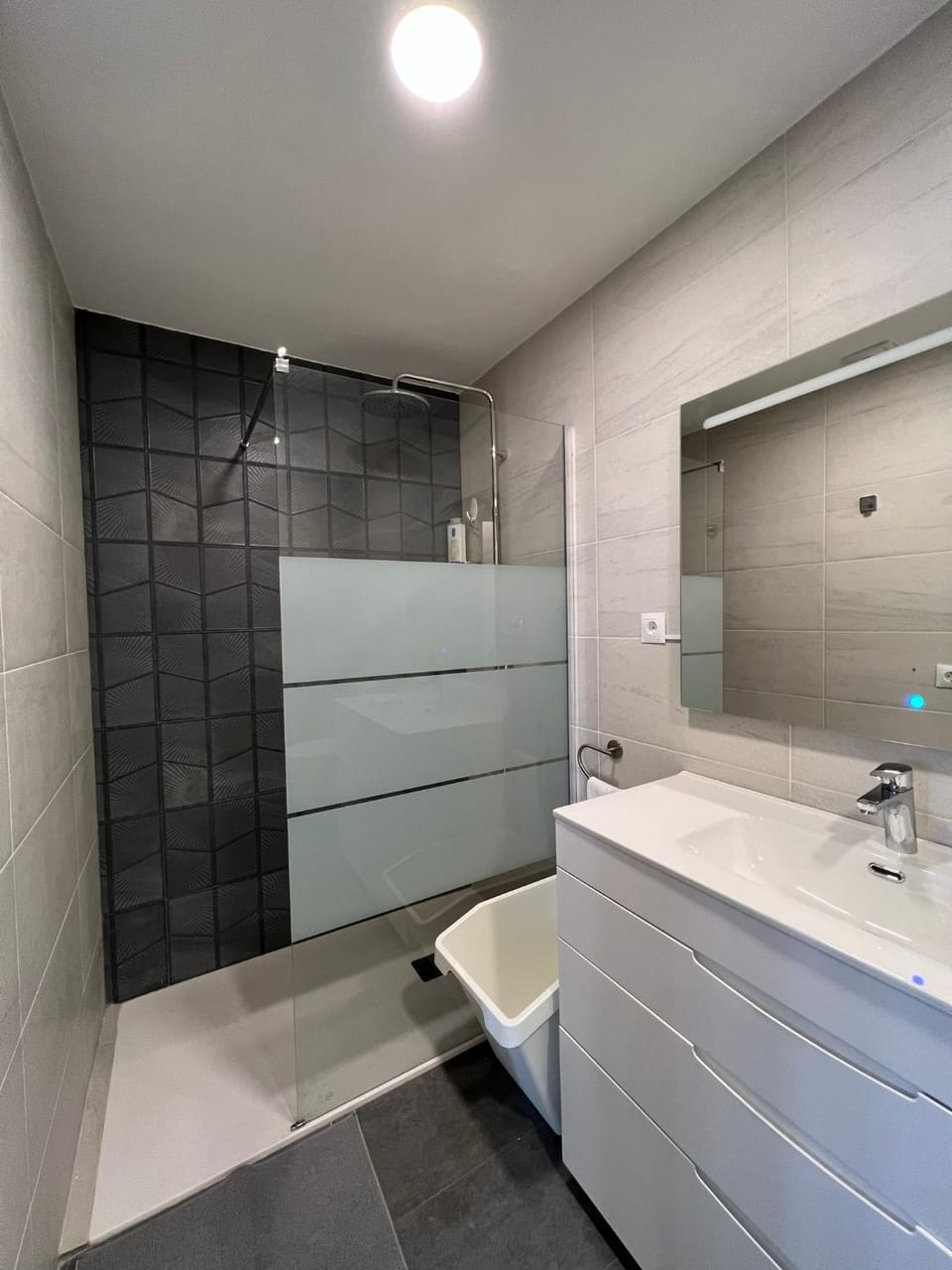 Apartamentos EconoStay Plaza de España Apartment in Centro