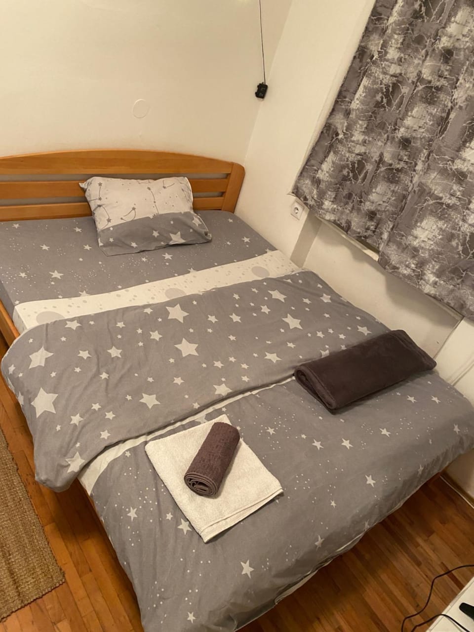 Shine DISCO room Apartment in Belgrade
