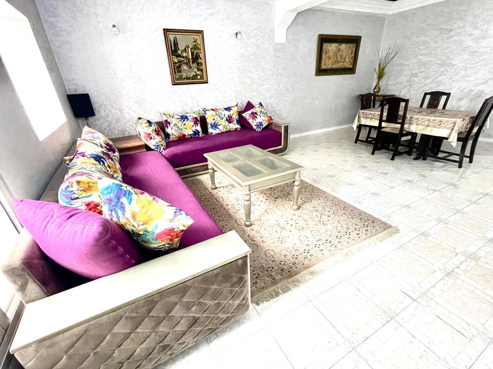 Appartement centre-ville avec Wifi 100 Mo Apartment in Fes