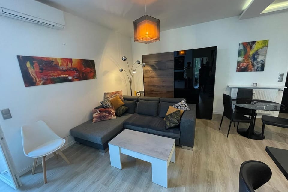 Living room, air conditioner
