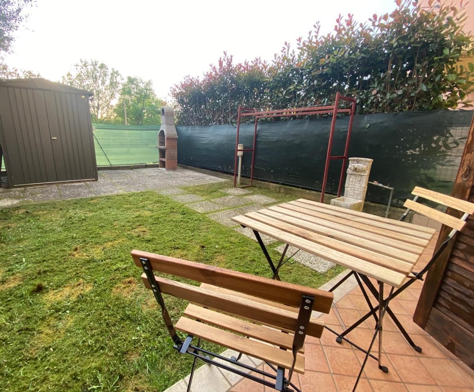 Property building, Garden, Garden view