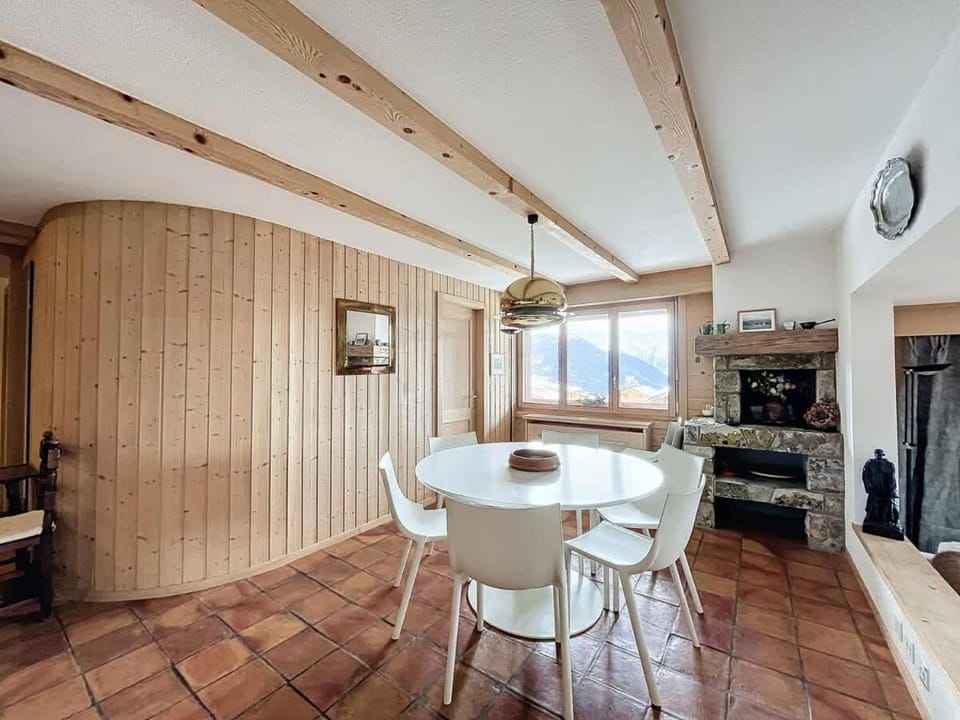 Botzatei 111 Apartment in Riddes