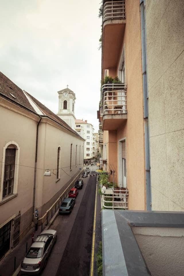 Very central modern and cozy AC apartment Apartment in Budapest