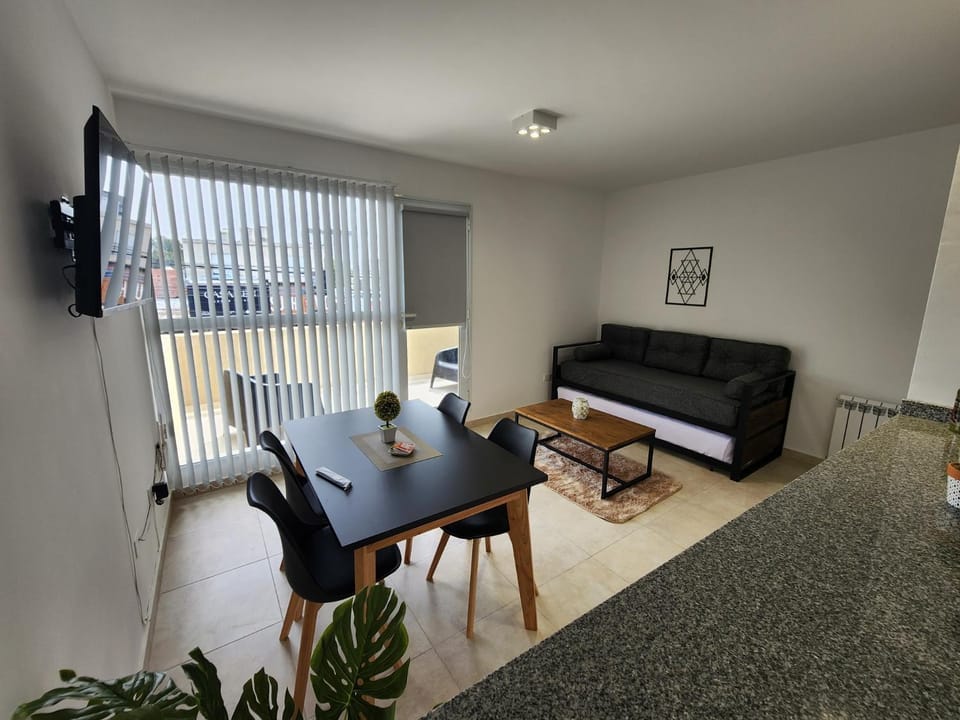 Communal lounge/ TV room, TV and multimedia, Living room, Dining area