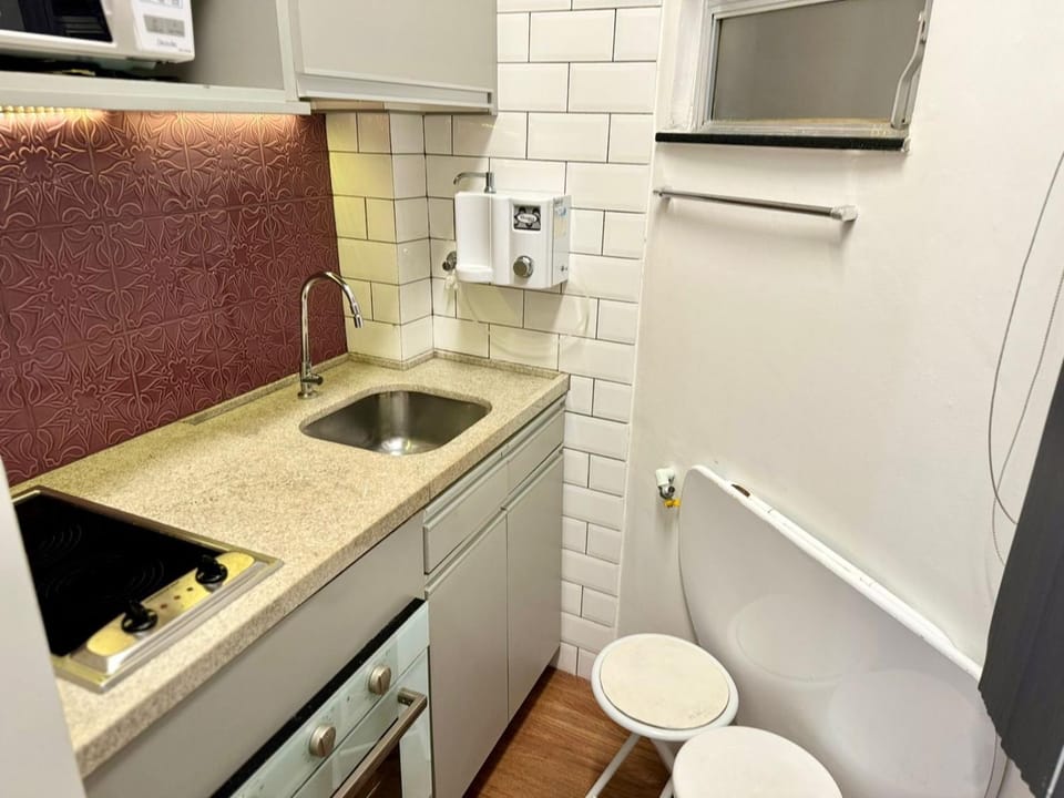 Cozy studio 700m from Copacabana beach Apartment in Rio de Janeiro