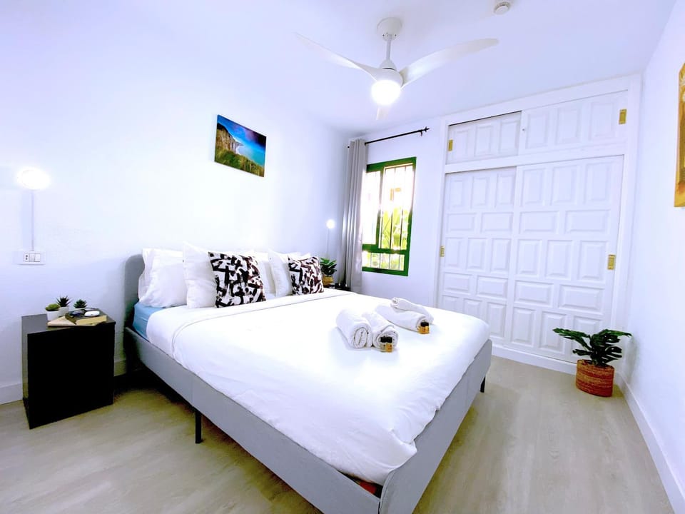 Tropicalidays Sunset Palm Apartment in Costa del Silencio