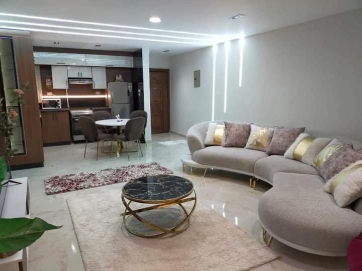 شقه فندقية بالقرب من سيتى ستارز3 Apartment in Cairo Governorate
