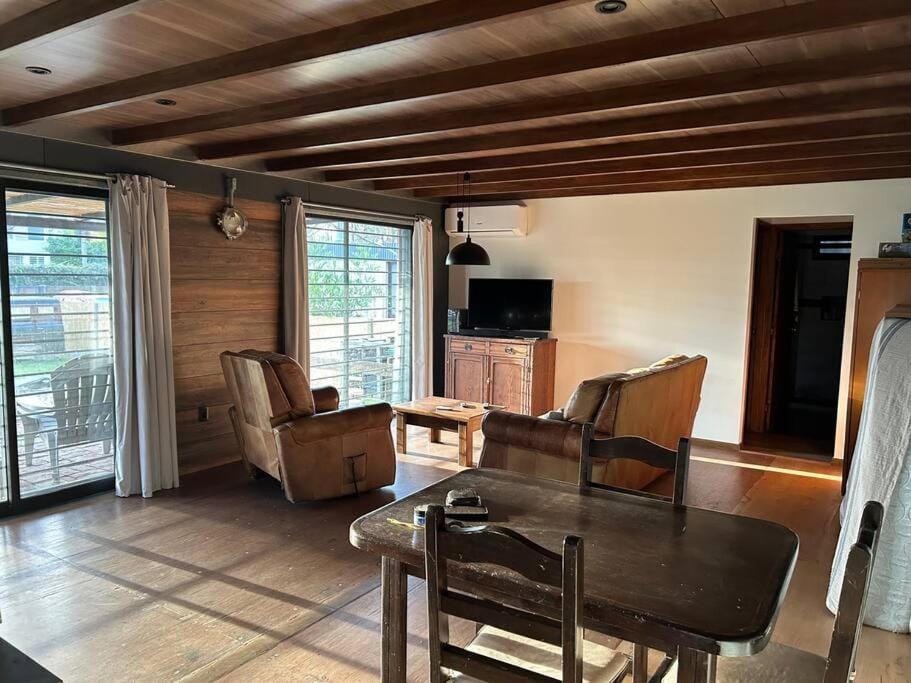 Casa a 30 metros de la playa House in Ciudad de la Costa