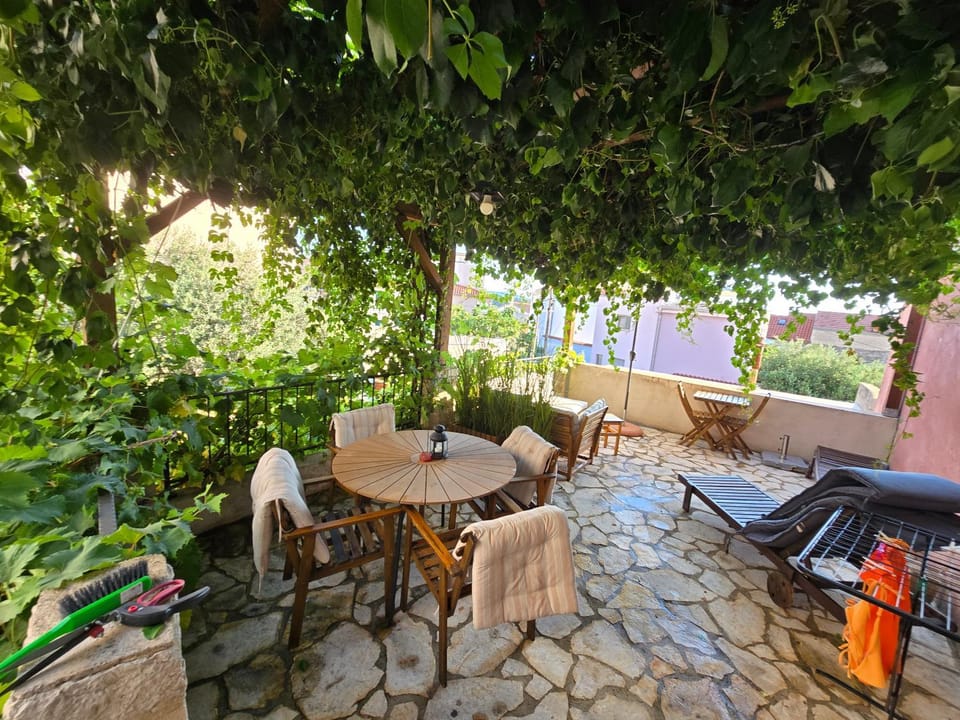 Dvori svetog Mihaela Apartment in Šibenik