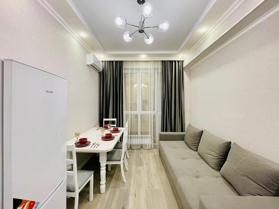 Квартира со всеми удобствами Apartment in Almaty
