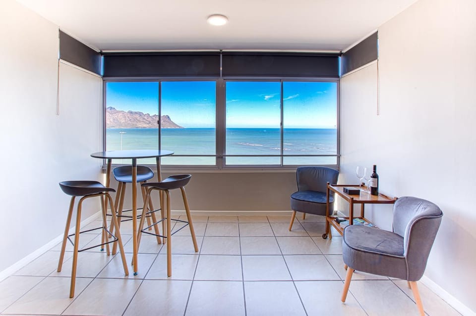 Natural landscape, Living room, Seating area, Sea view