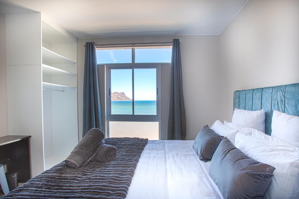 Bed, Natural landscape, Bedroom, Sea view