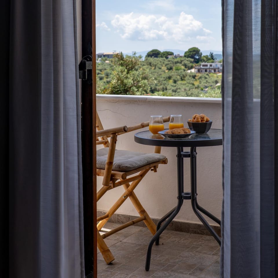 Jimmy's Guest House Skiathos Bed and Breakfast in Skiathos