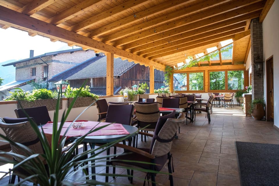 Balcony/Terrace, Garden view