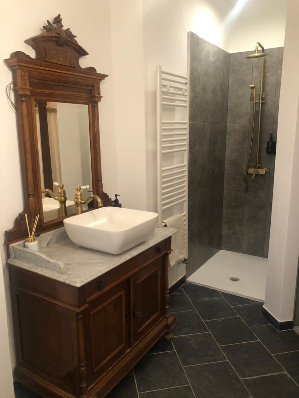 Shower, Bathroom