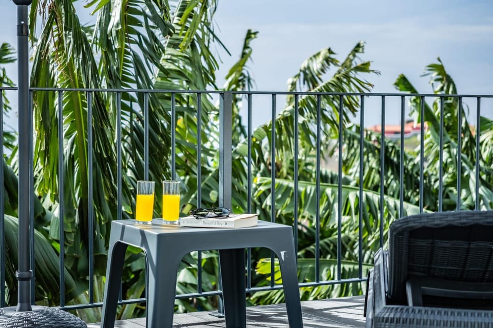 Patio, Spring, Day, Garden, View (from property/room), Balcony/Terrace, Dining area, Garden view
