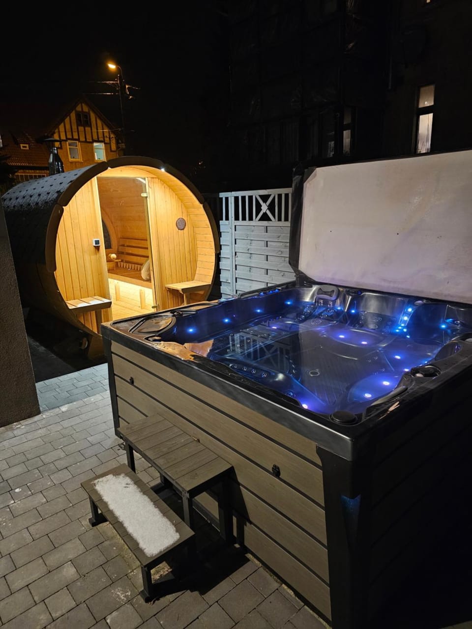 Night, Winter, Garden, Hot Tub, Sauna, Swimming pool