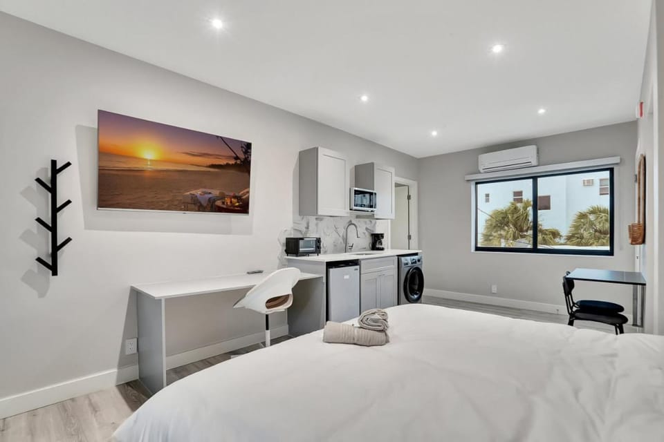 Bed, TV and multimedia, Kitchen or kitchenette, Area and facilities