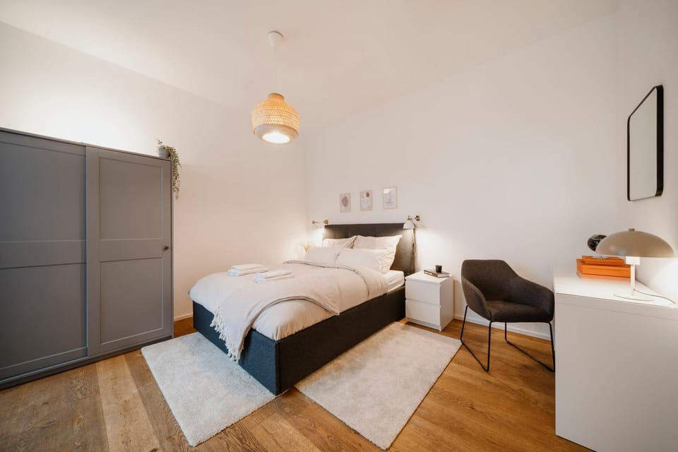 Bed, Bedroom, wardrobe