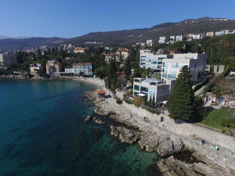 Neighbourhood, Bird's eye view, Beach, Sea view