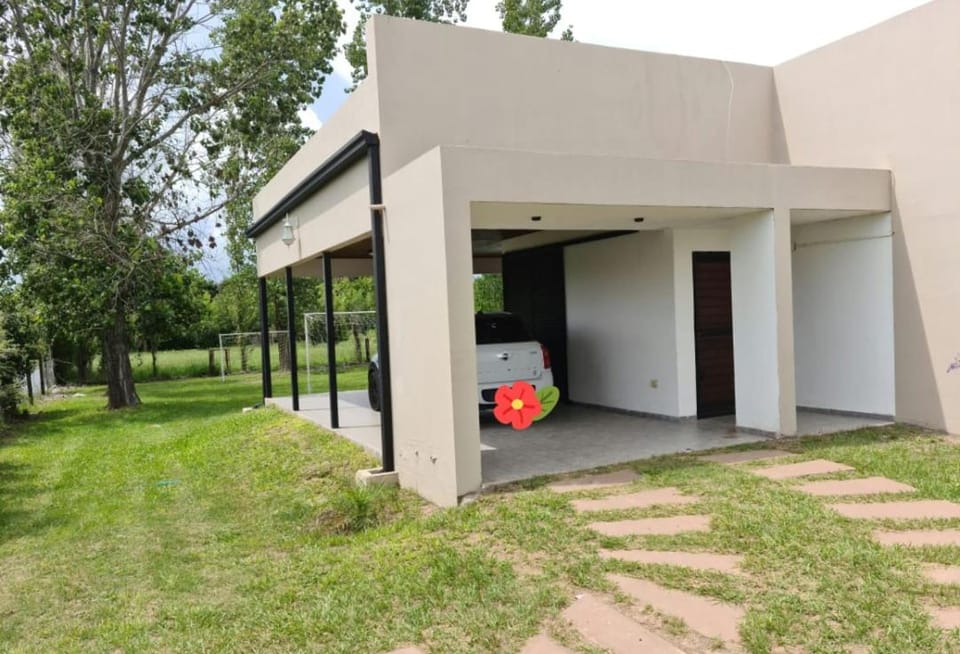 Quinta La Thaina House in Entre Ríos Province, Argentina