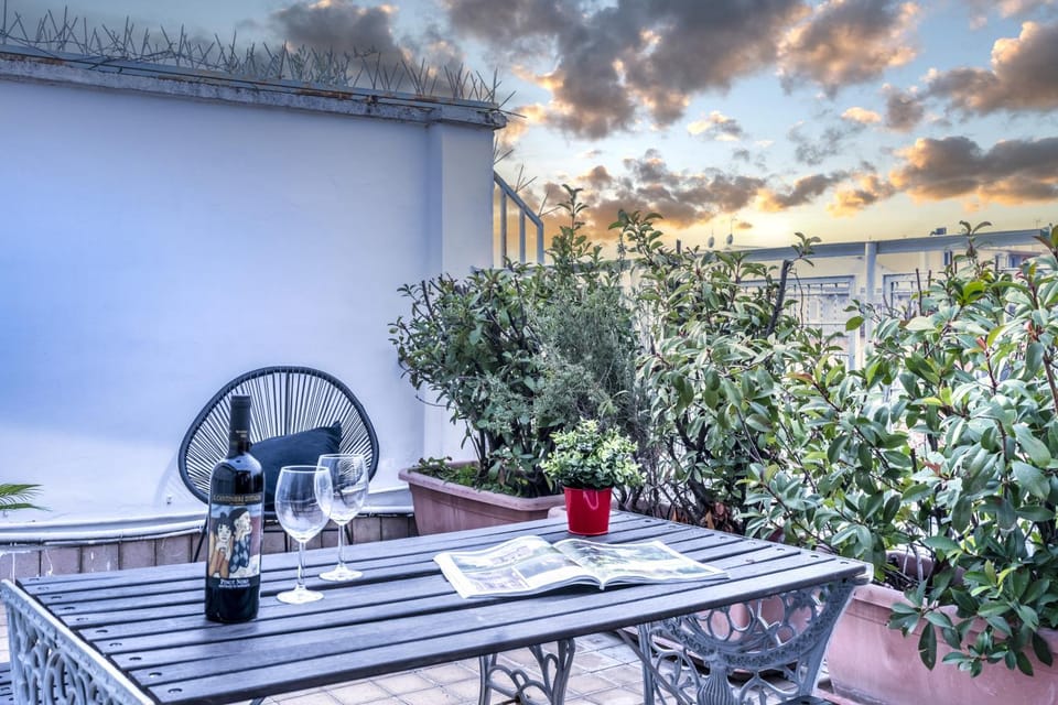 Patio, View (from property/room), Balcony/Terrace, Dining area