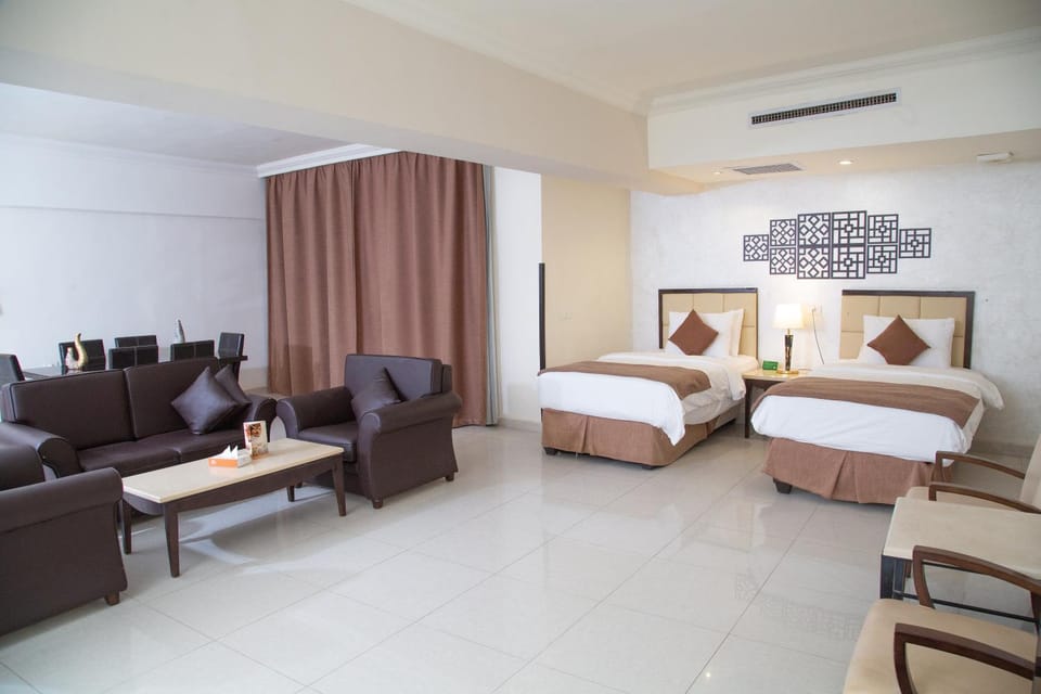 East hotel Hotel in Africa